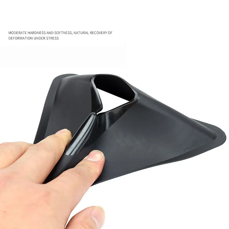 กรวยฝึกซ้อมฟุตบอล รูปสามเหลี่ย - Football Training Cone บทวิจารณ์และราคา